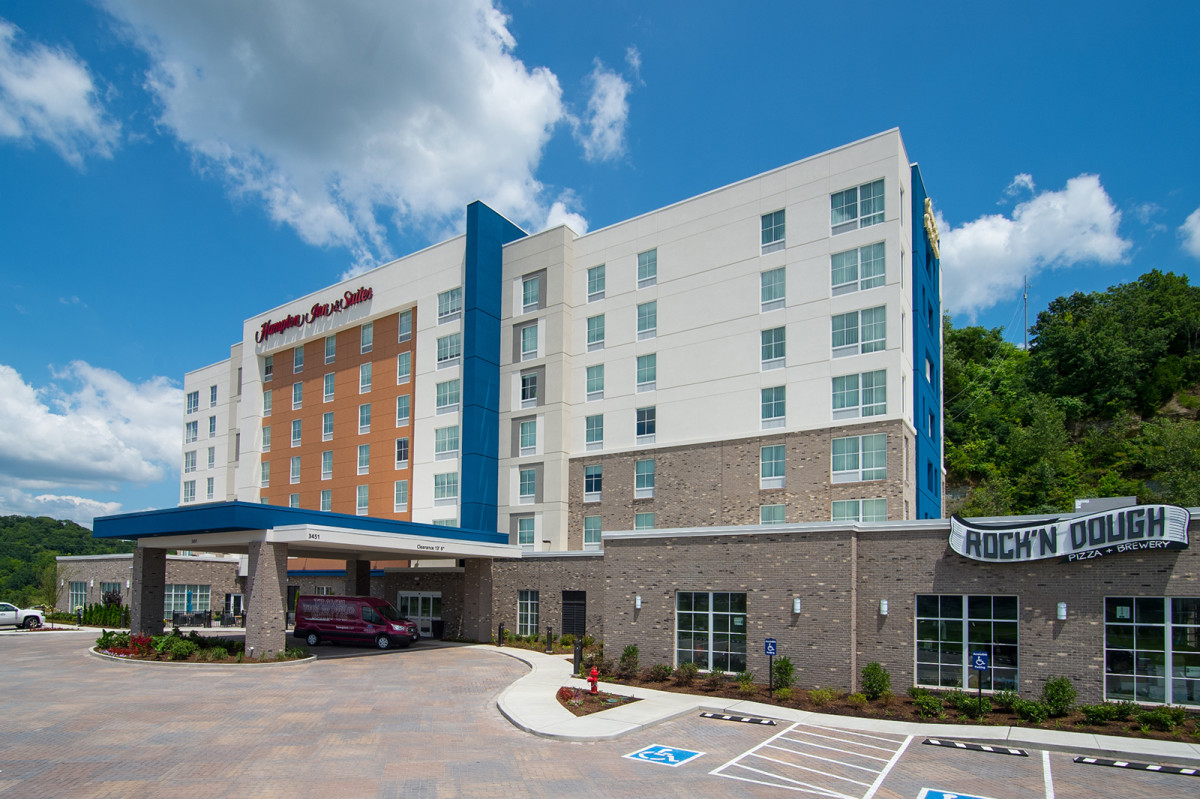 Hampton Inn & Suites by Hilton Nashville North Skyline