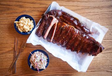 Martins barbecue ribs Martins barbecue ribs plate